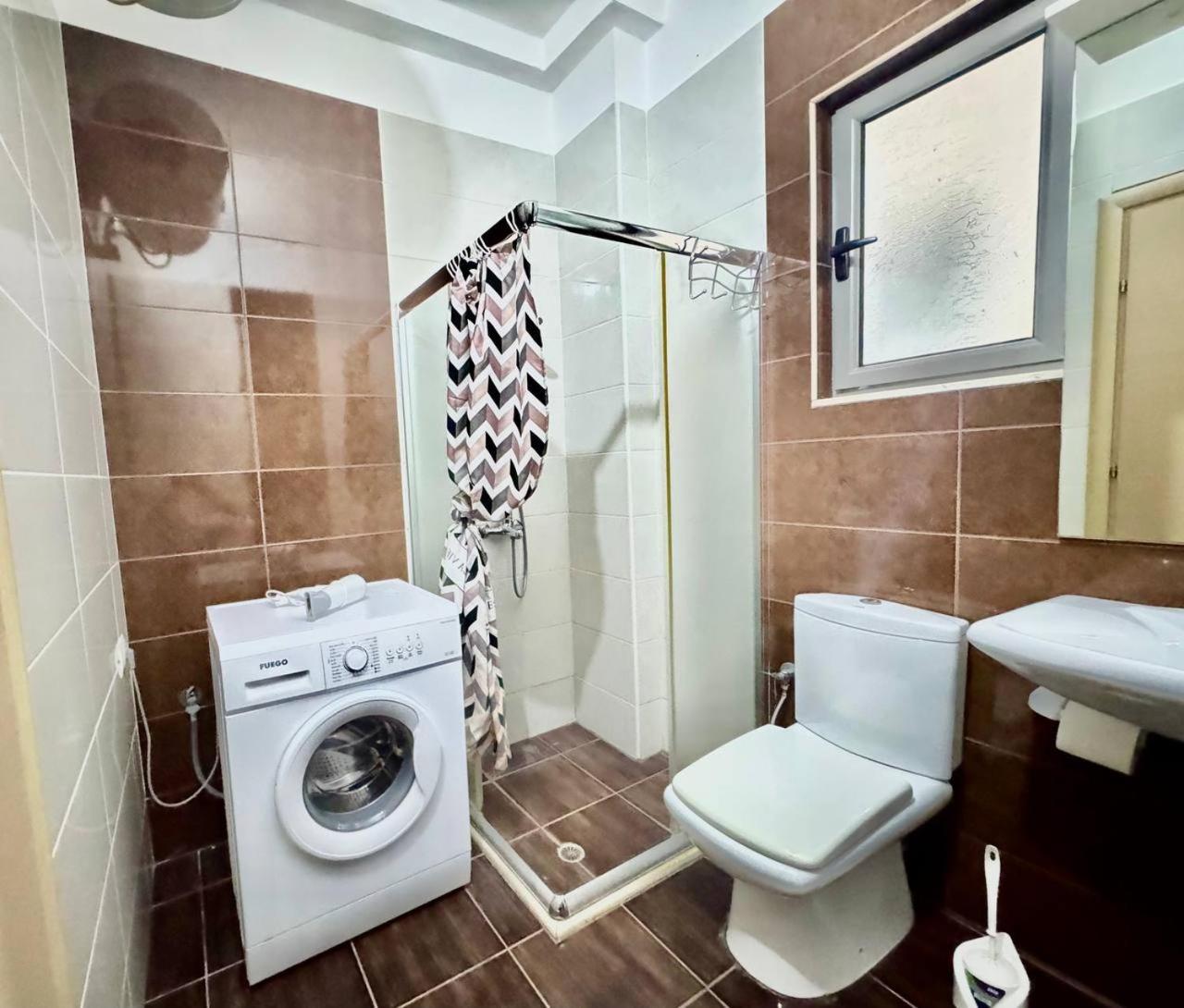 4 Seasons Sea View Apartment Sarandë Eksteriør bilde