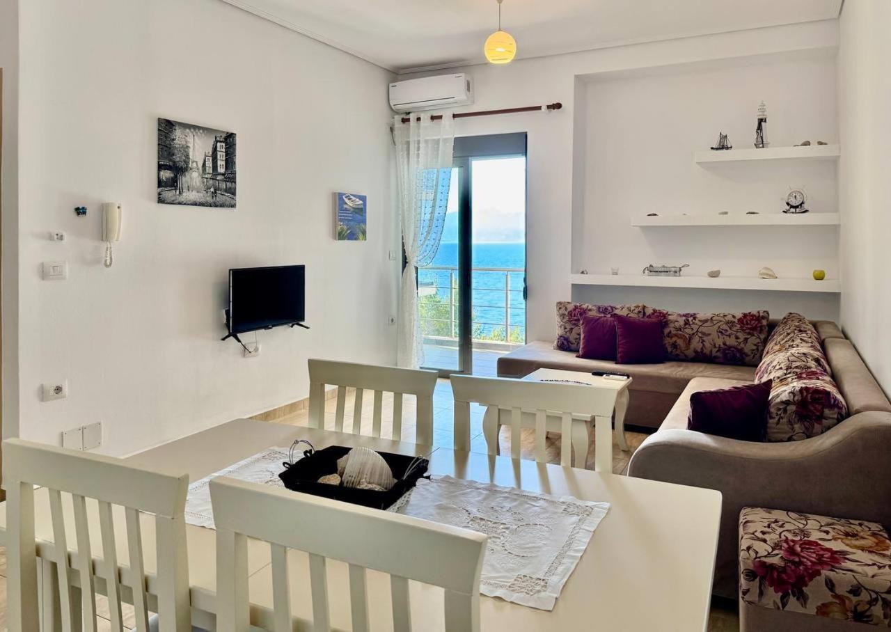 4 Seasons Sea View Apartment Sarandë Eksteriør bilde