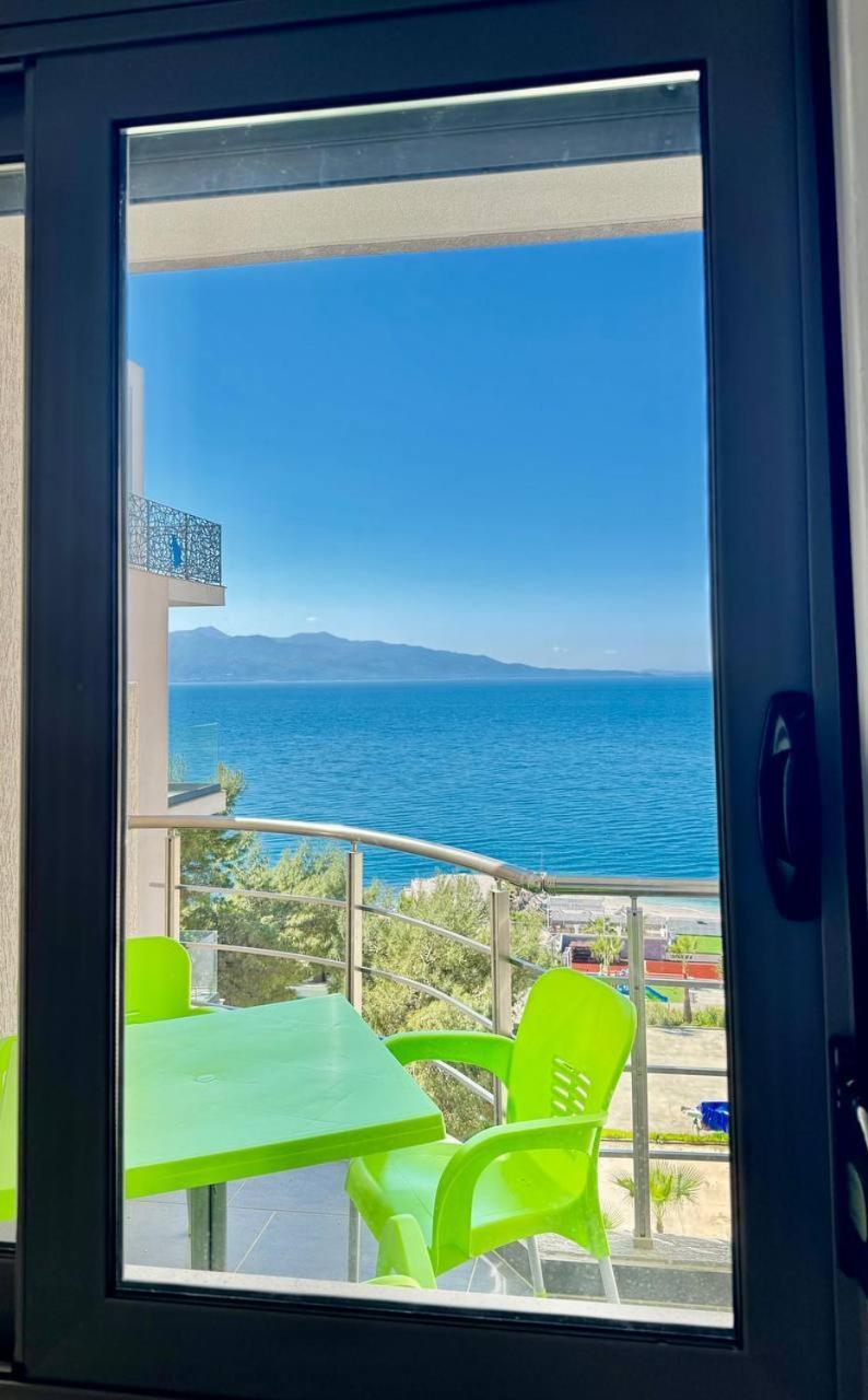 4 Seasons Sea View Apartment Sarandë Eksteriør bilde