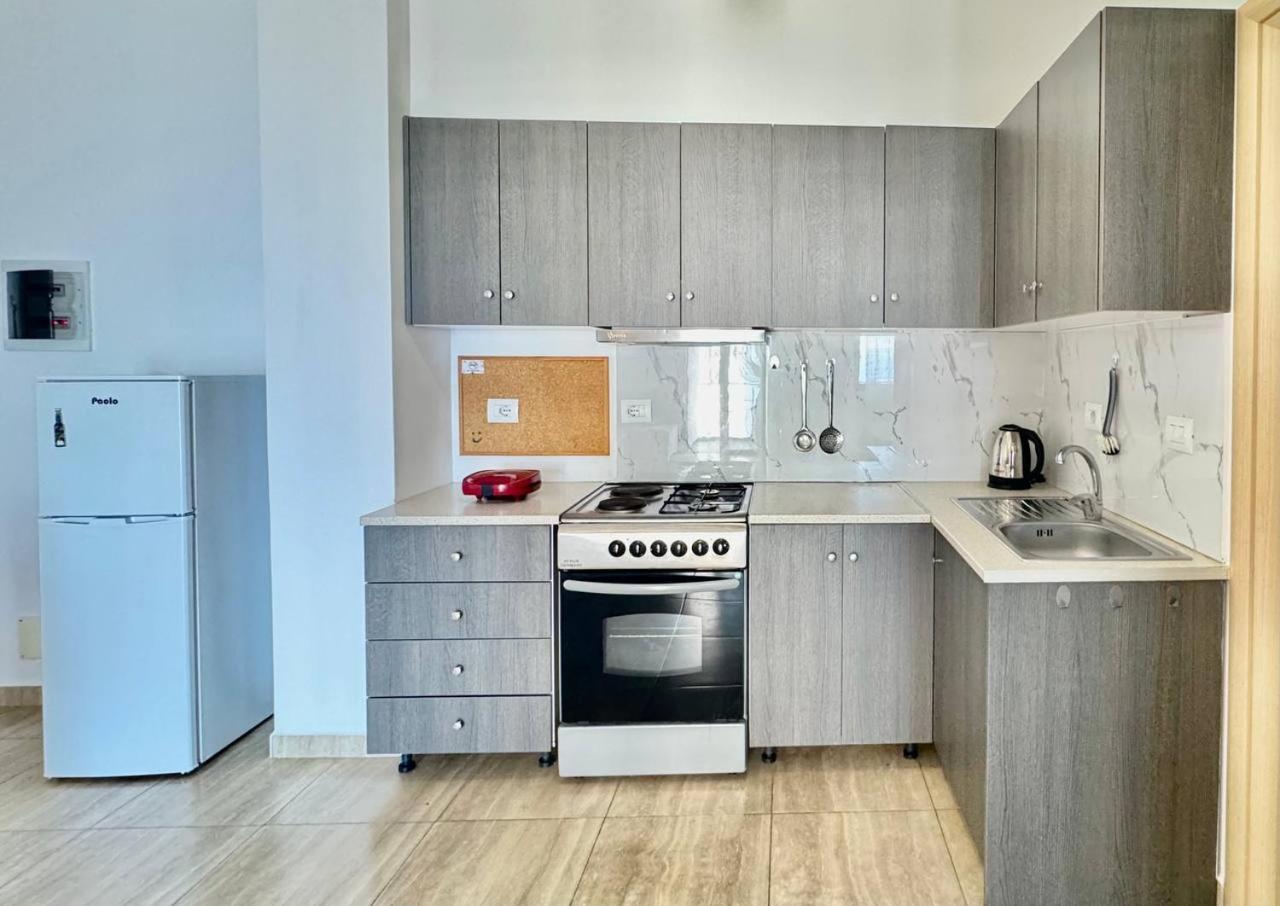 4 Seasons Sea View Apartment Sarandë Eksteriør bilde