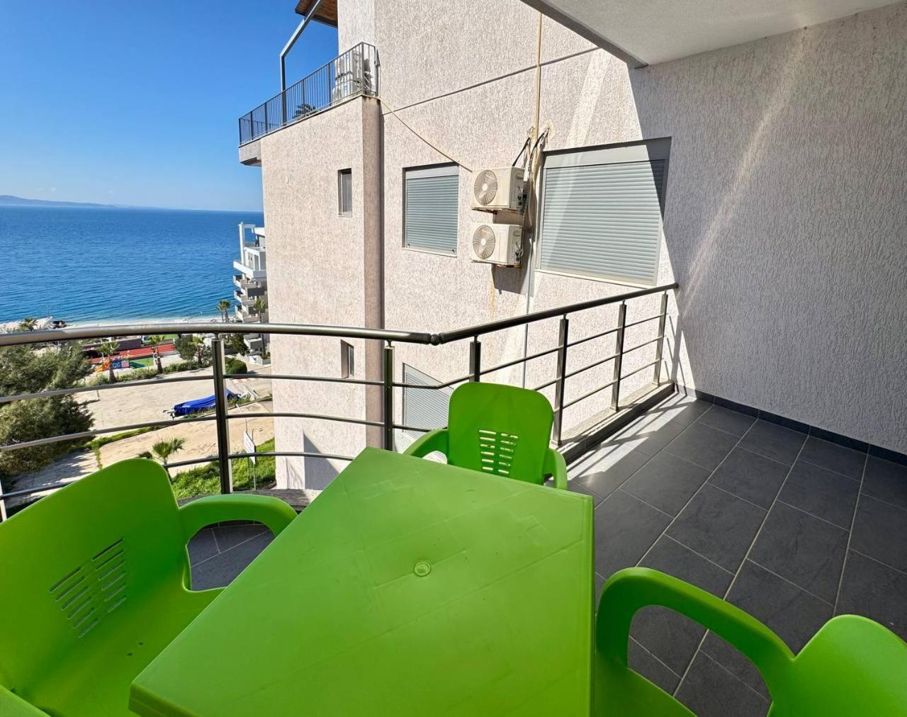 4 Seasons Sea View Apartment Sarandë Eksteriør bilde