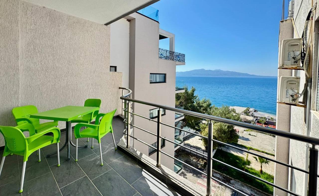 4 Seasons Sea View Apartment Sarandë Eksteriør bilde